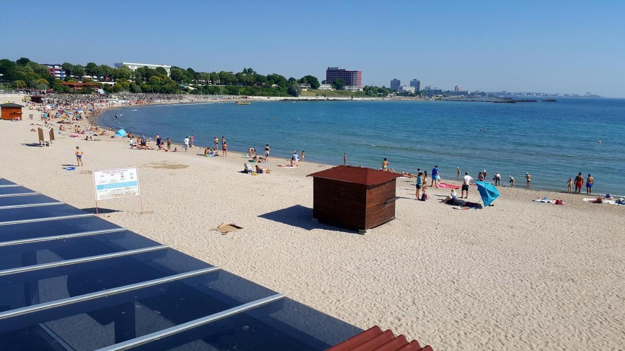 Lazy Lounge Apartments Mangalia Buitenkant foto